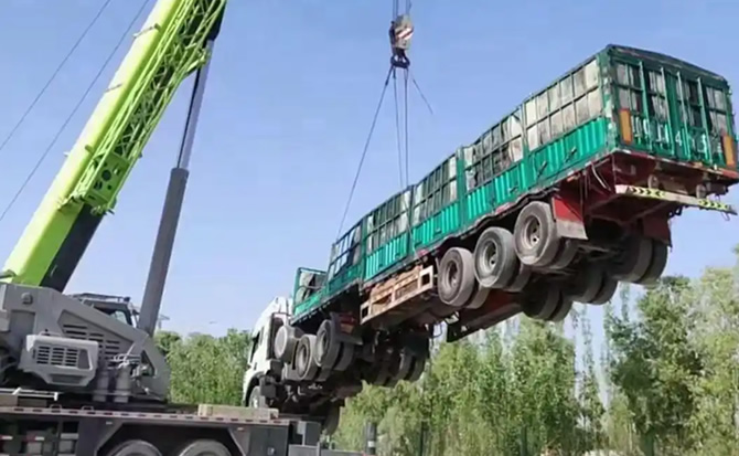 桑植道路脱困救援案例